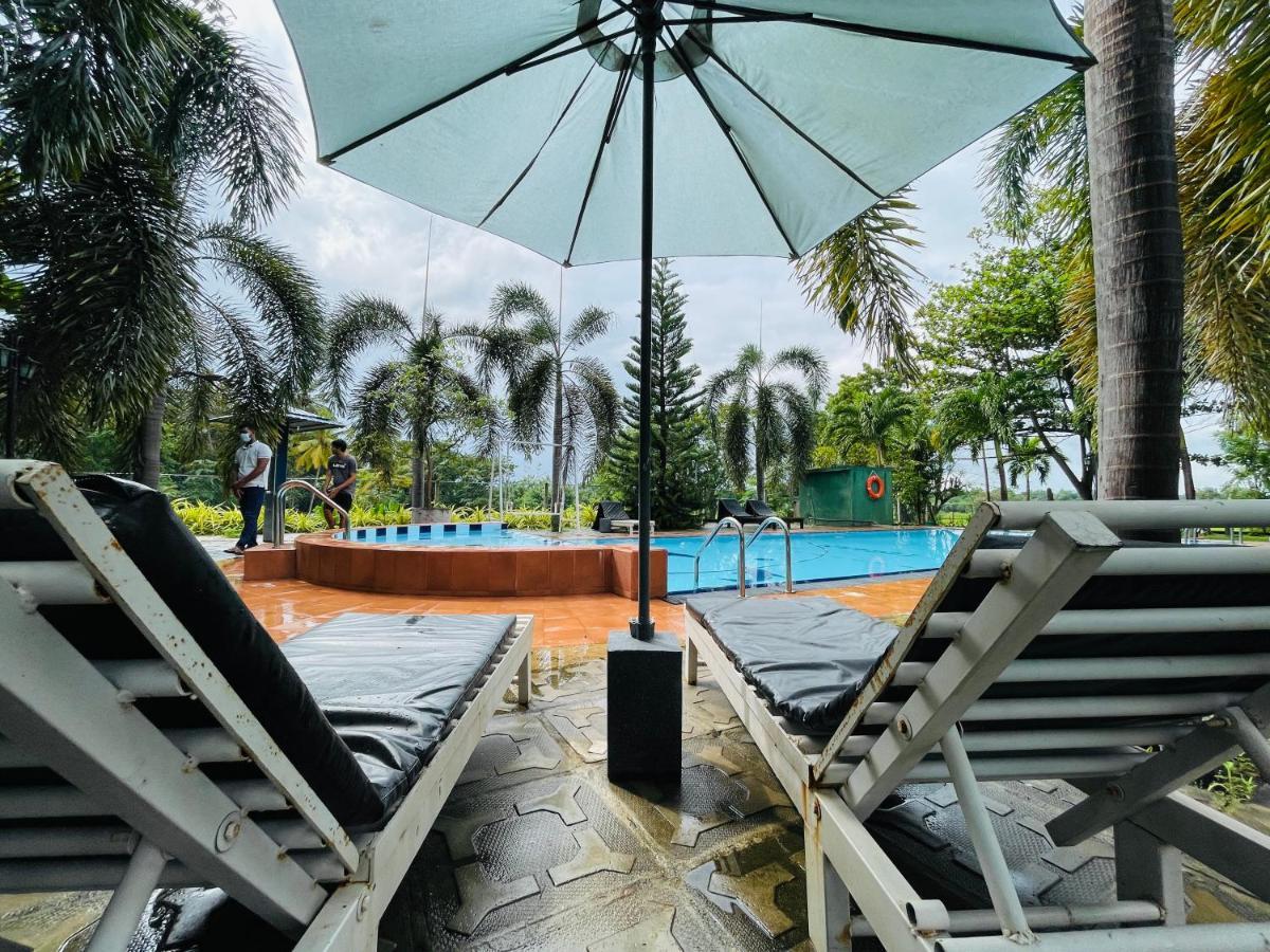 Tishan Holiday Resort Полоннарува Экстерьер фото